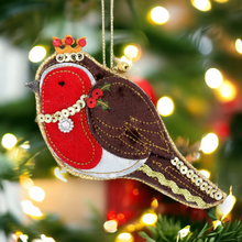 Load image into Gallery viewer, Robin Fabric Hanging Christmas Tree Decoration
