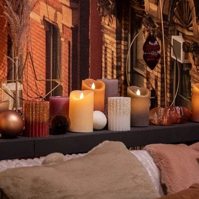 Cream Wax Rib Pillar Christmas Candle with Glitter 10 x 7cm