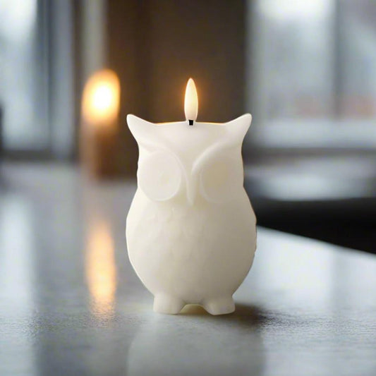 White Owl LED Wick Wax Christmas Candle