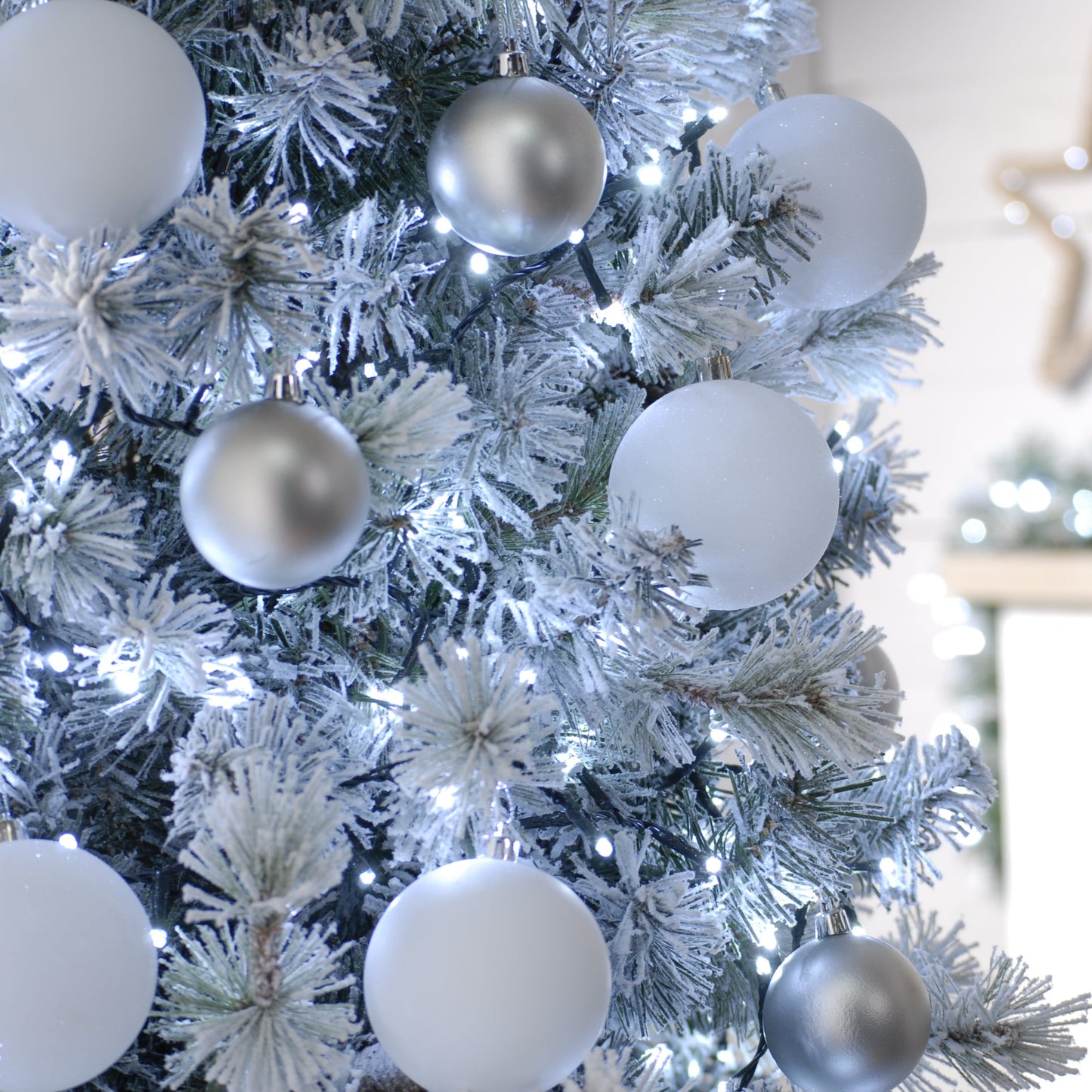 Festive 600 White Firefly Lights