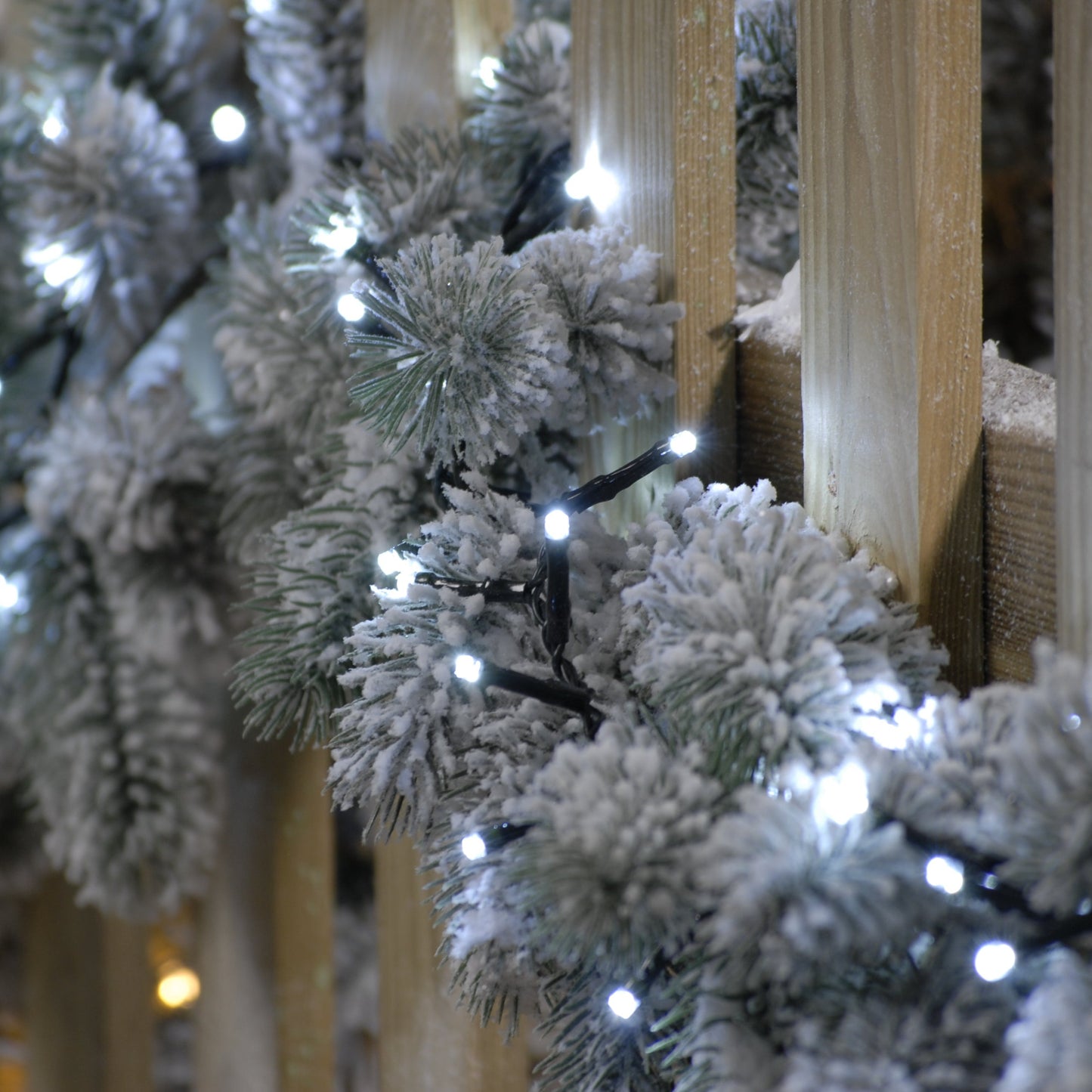 Festive 1000 White Firefly Christmas Lights