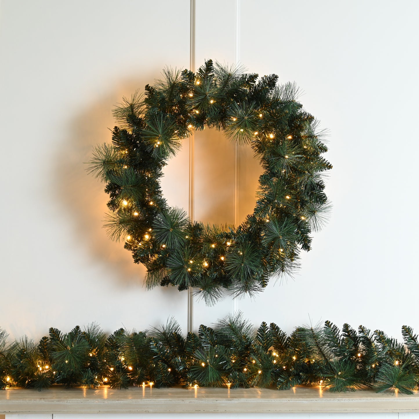 Pre Lit Firefly Christmas Wreath 60cm