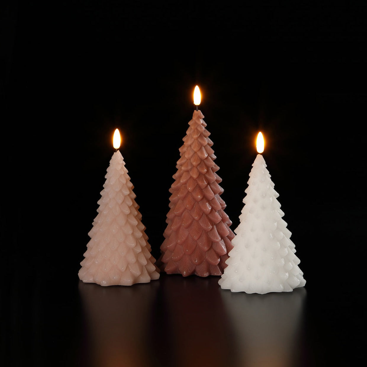 Set of 3 Warm and Cosy Flickering Christmas Tree Candles