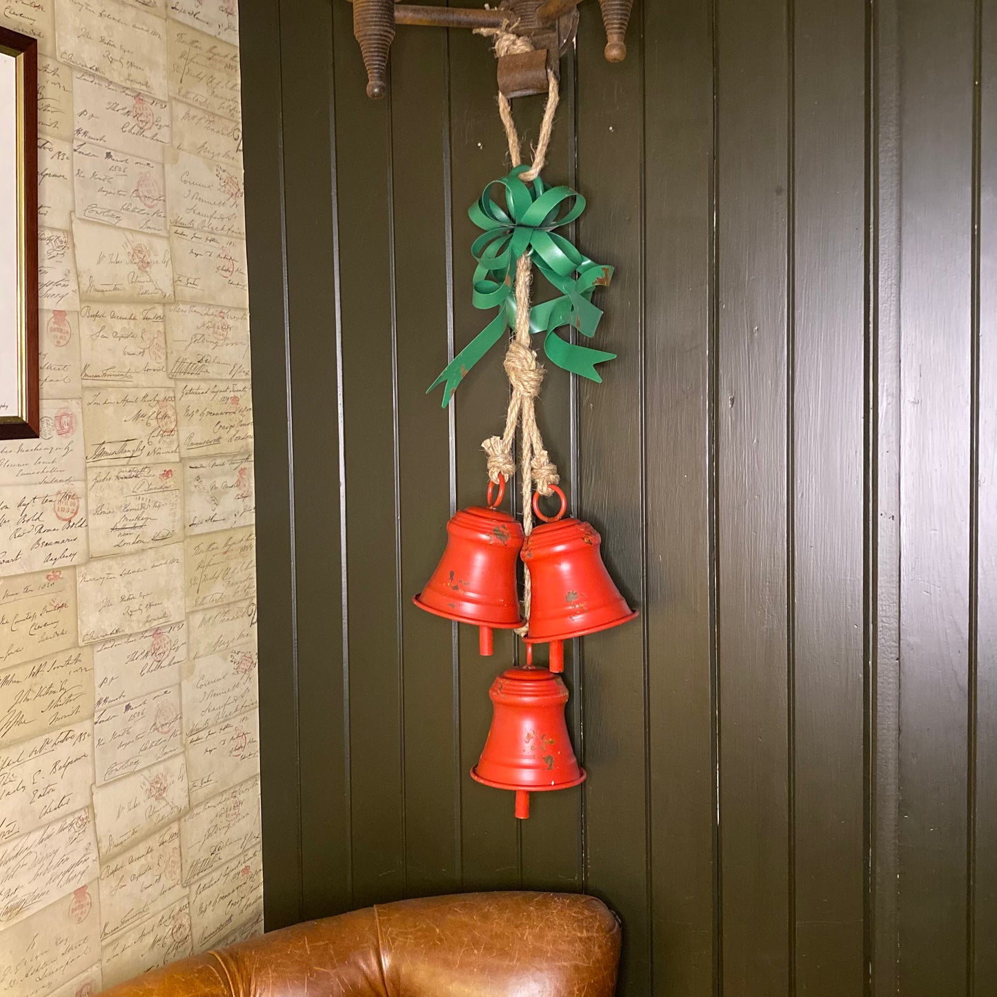 Vintage Style Christmas Red Bells With Metal Ribbon