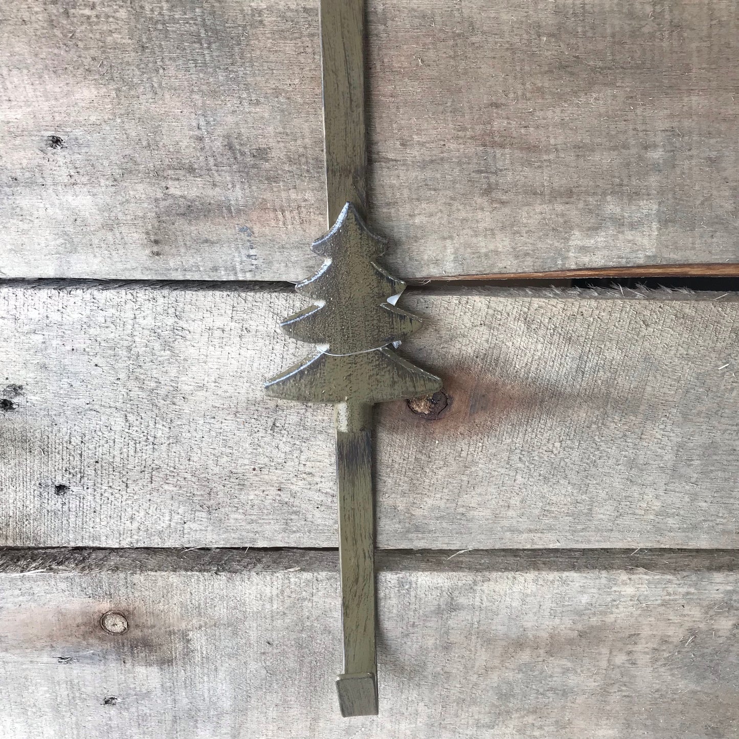 Rustic Style Metal Christmas Wreath Hanger