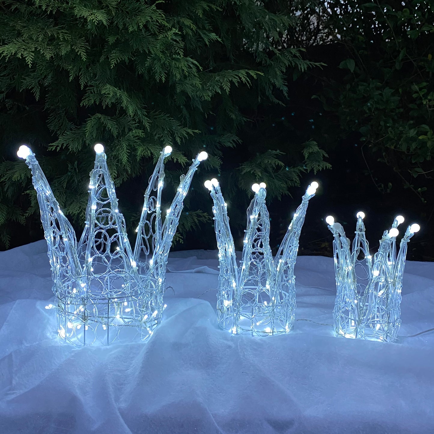 Chirstmas Soft Acrylic 3 Piece Set of Crowns 140 White LED Lights