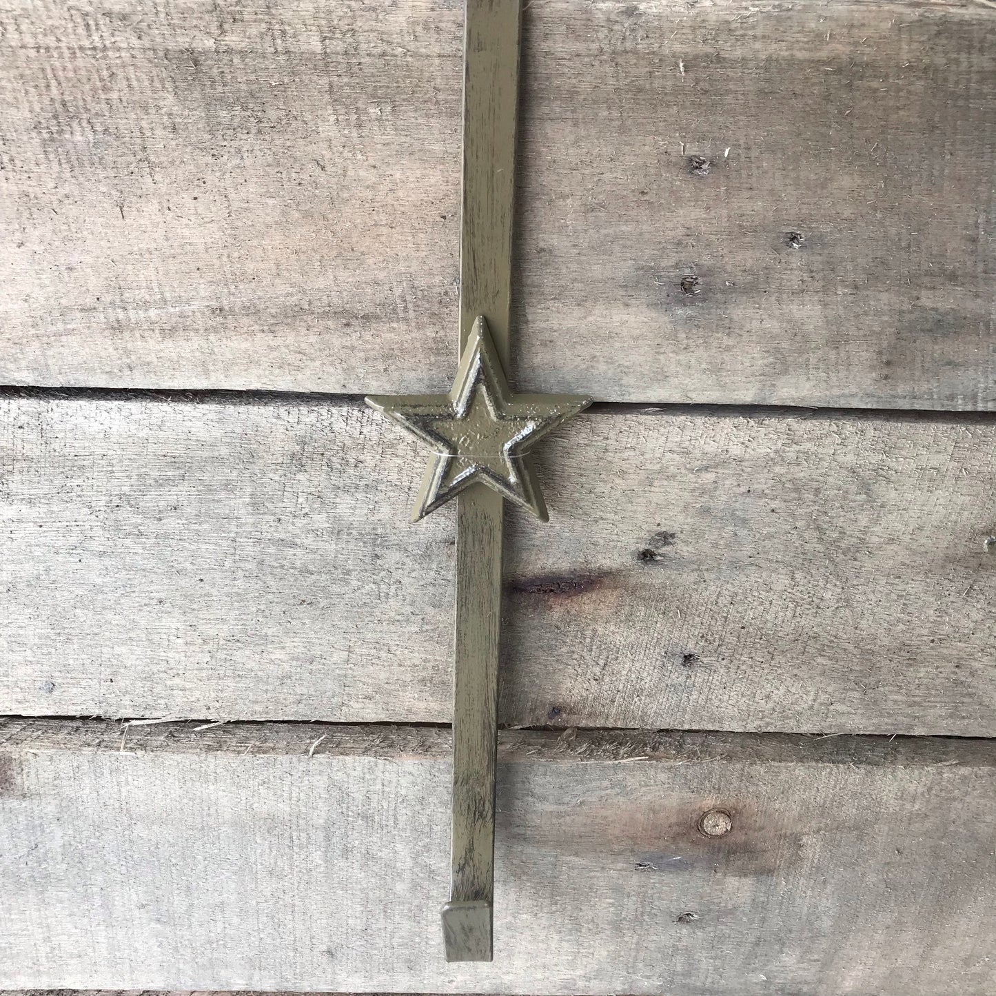 Rustic Style Metal Christmas Wreath Hanger