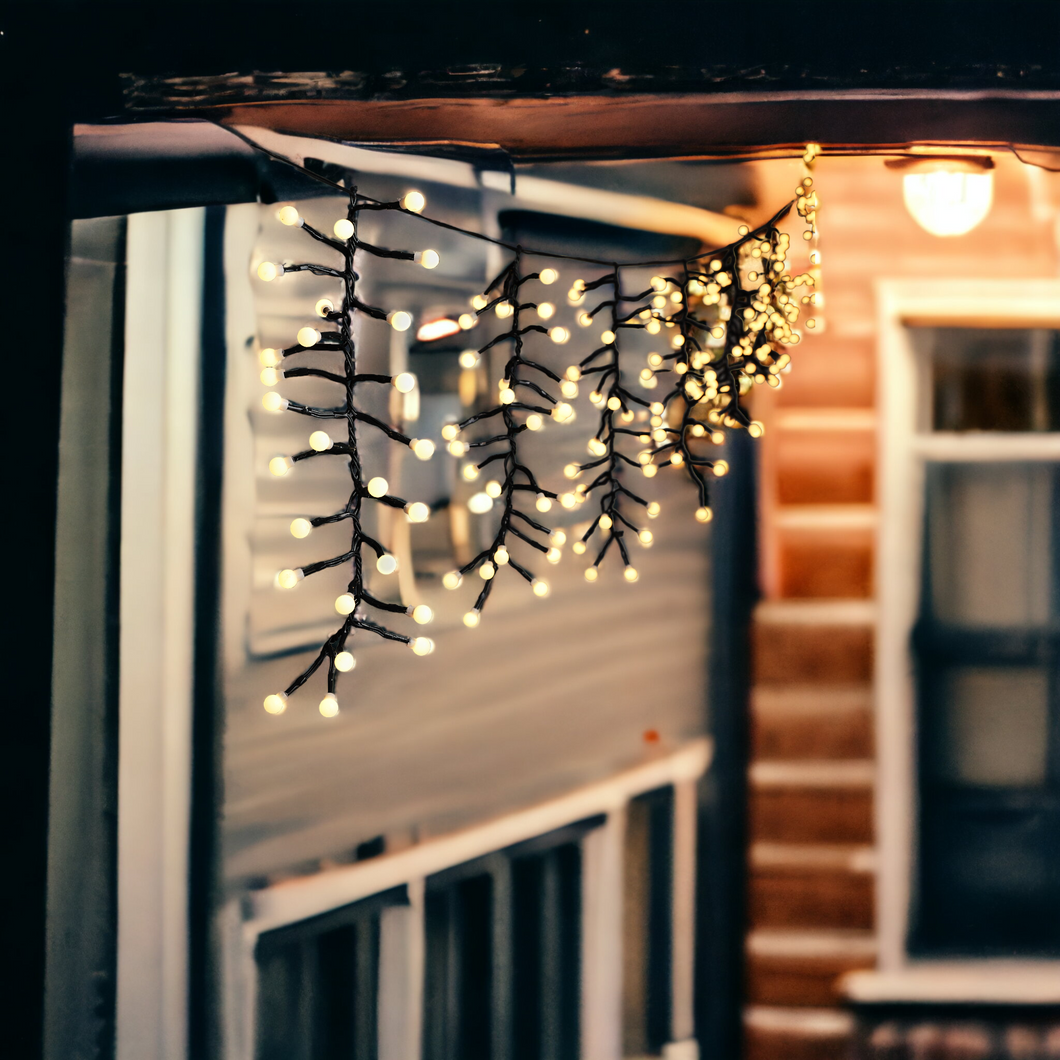 Luca Lighting 390 Warm White LED Icicle Christmas Berry Lights