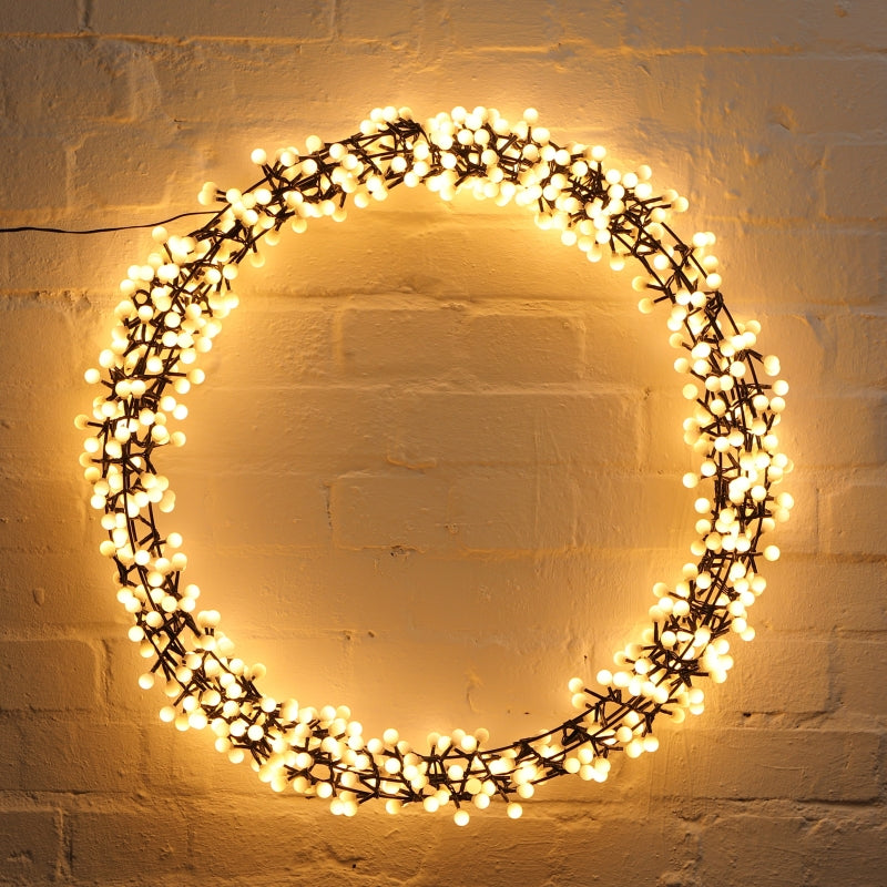 60cm Warm White LED Berry Wreath