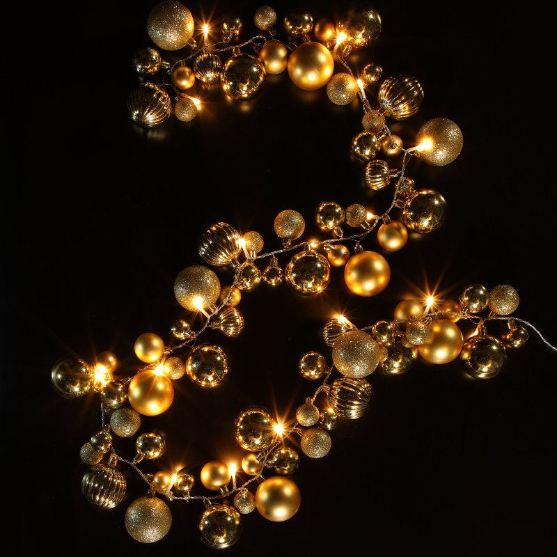 Christmas Gold Bauble Cluster Garland LED
