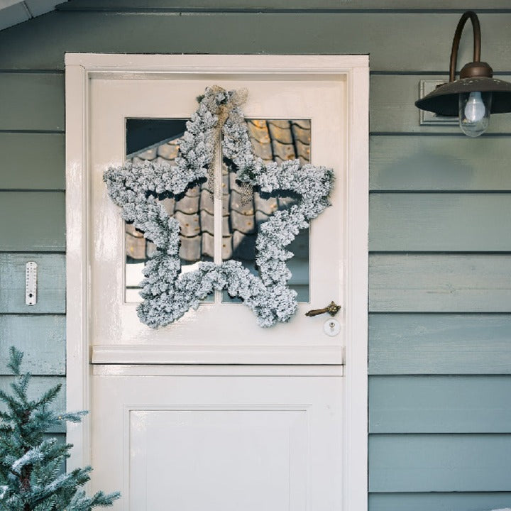 Snowy Star Shape Christmas Wreath 60cm