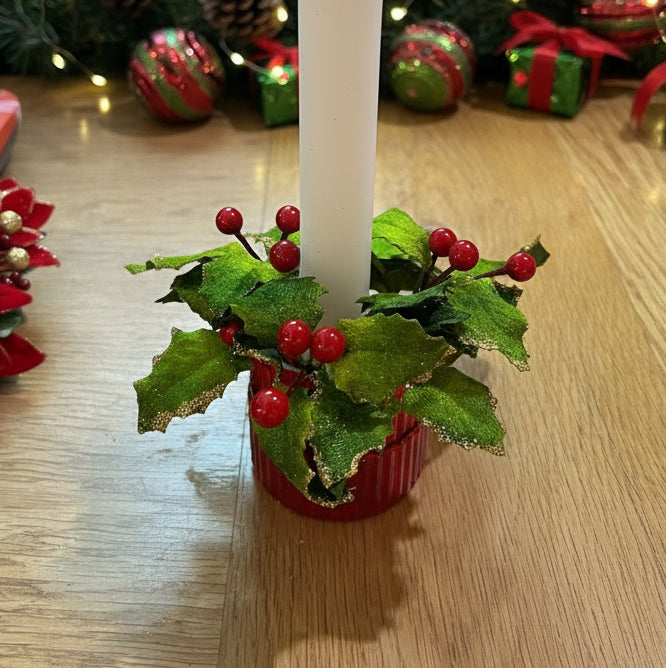 Holly and Berries Christmas Candle Ring