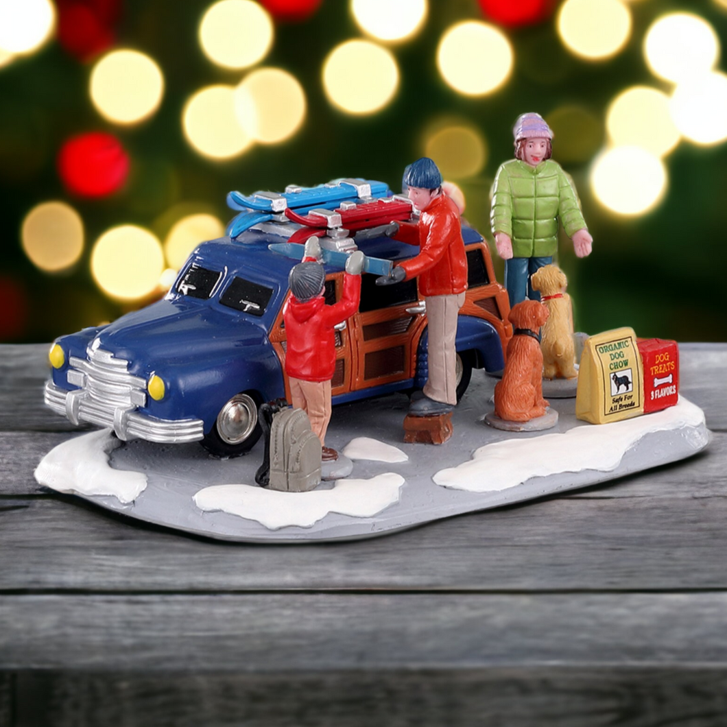 Lemax Winter Vacation Christmas Village Table Accent