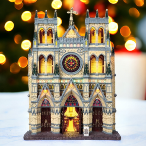 Lemax St Patrick's Cathedral Caddington Christmas Village Decoration