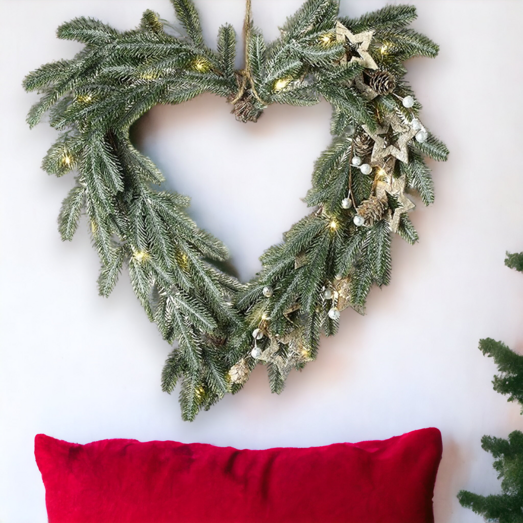 Christmas Heart Wreath With Stars Pre-lit