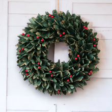 Load image into Gallery viewer, Green Leaf and Red Berries Festive Wreath 36cm
