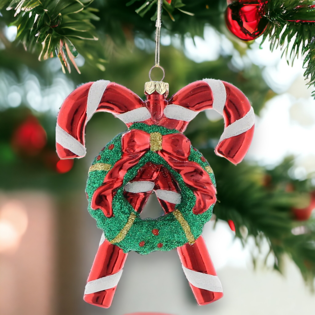 Candy Canes with Wreath Hanging Christmas Decoration 12cm