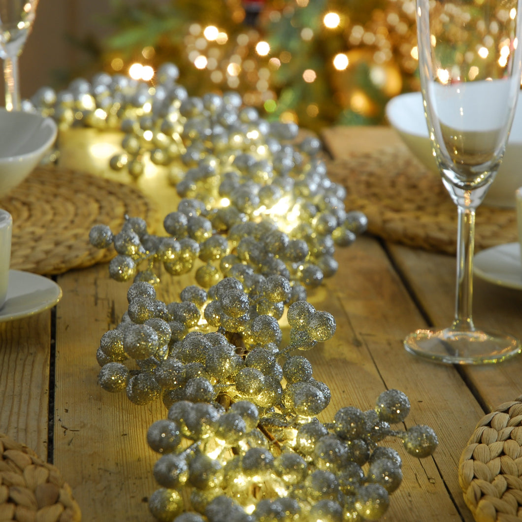 Silver Glitter Berry Lit Garland