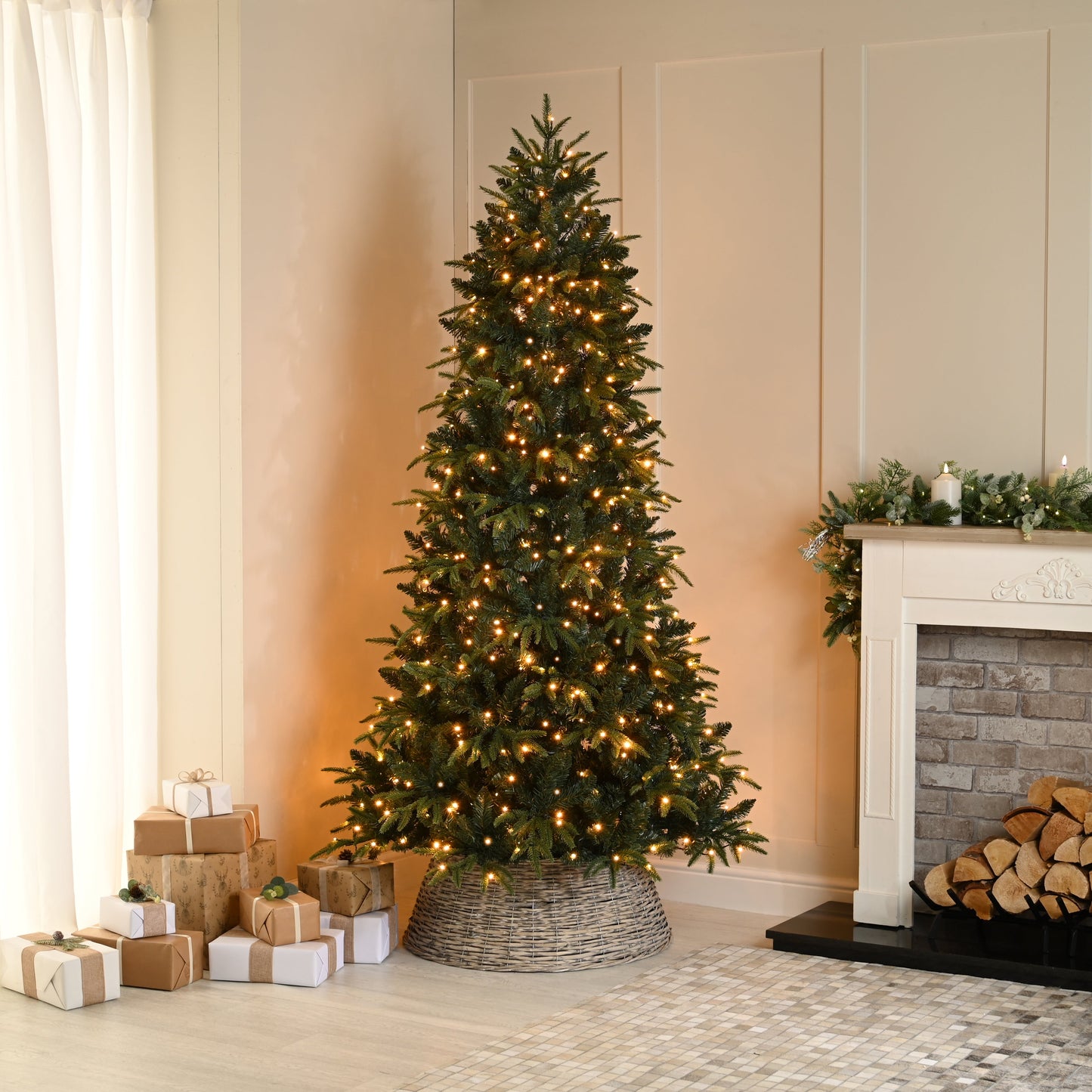 Pre Lit Firefly Christmas Tree 210cm/7ft