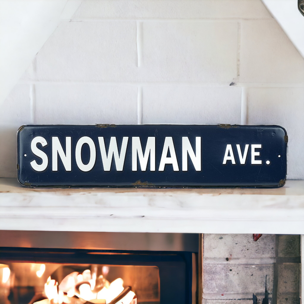 Snowman Ave. Sign
