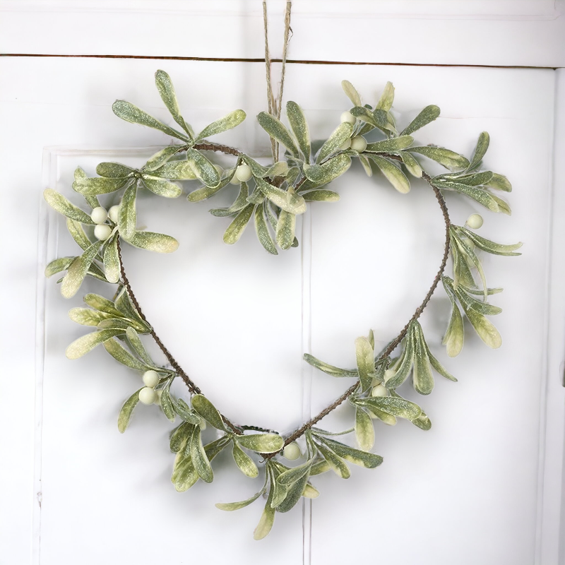 Mistletoe Heart Christmas Wreath