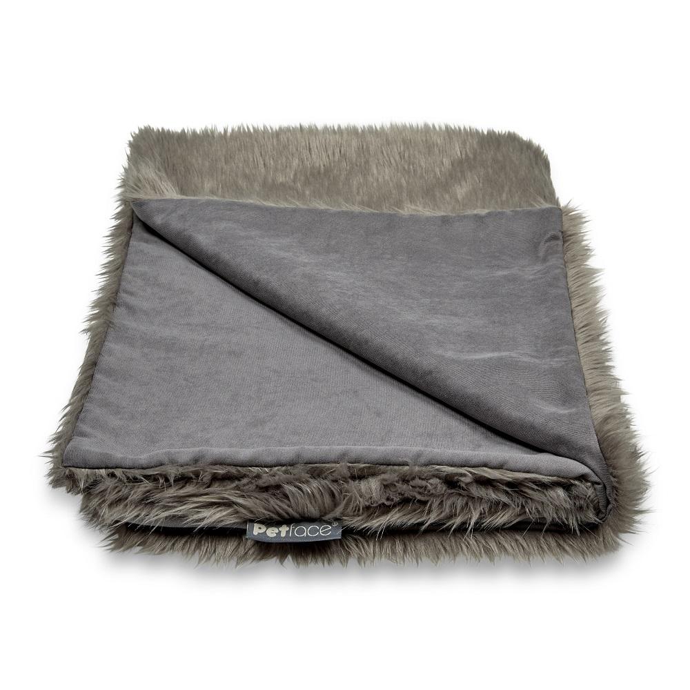 Luxury Faux Fur Pet Comforter